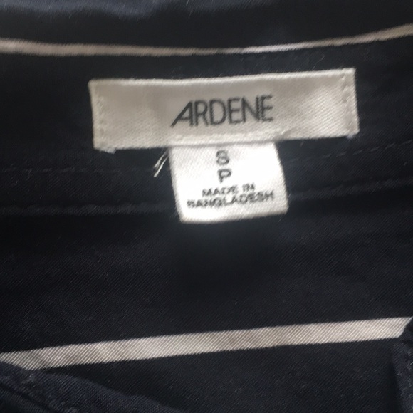 Little blouse - Picture 2 of 2